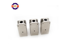 CNC精密機械加工，精度可達0.03MM